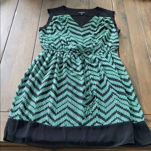 Chevron sleeveless dress